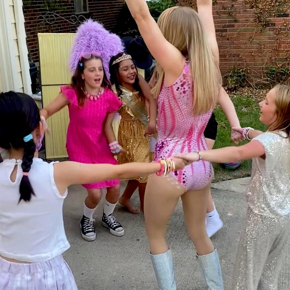 Acmefun Taylor Swift bodysuit - Picture 2 of 5